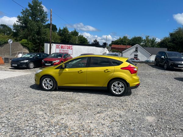 Ford Focus Hatchback, Diesel, 2013, Yellow