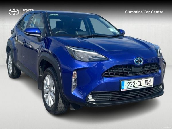 Toyota Yaris Cross Hatchback, Petrol Hybrid, 2023, Blue