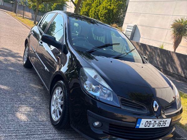 Renault Clio Hatchback, Petrol, 2009, Black