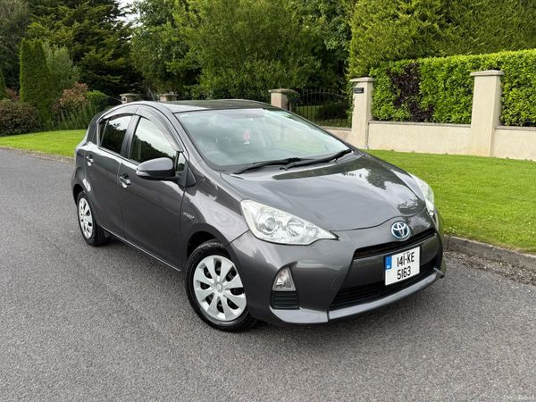 Toyota Aqua Hatchback, Petrol Hybrid, 2014, Grey