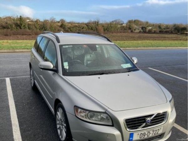 Volvo V50 Estate, Diesel, 2009, Silver