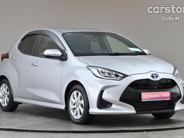 Toyota Yaris Hatchback, Petrol Hybrid, 2020, Silver