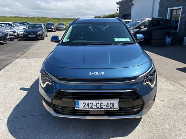 Kia Niro SUV, Petrol Plug-in Hybrid, 2024, Blue