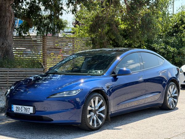 Tesla Model 3 Saloon, Electric, 2025, Blue