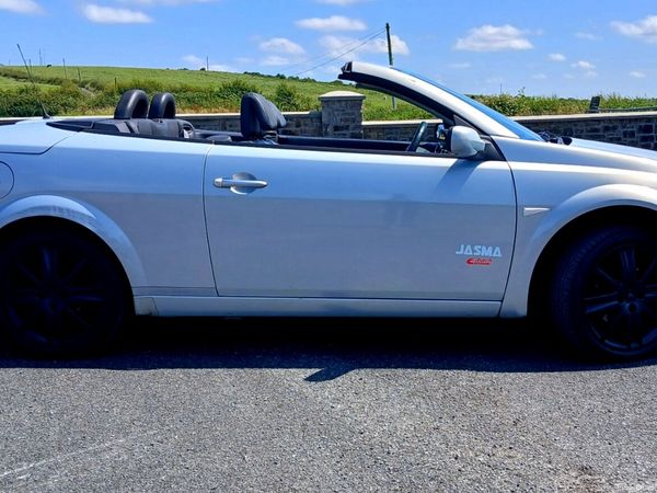 Renault Megane Convertible, Petrol, 2005, Silver