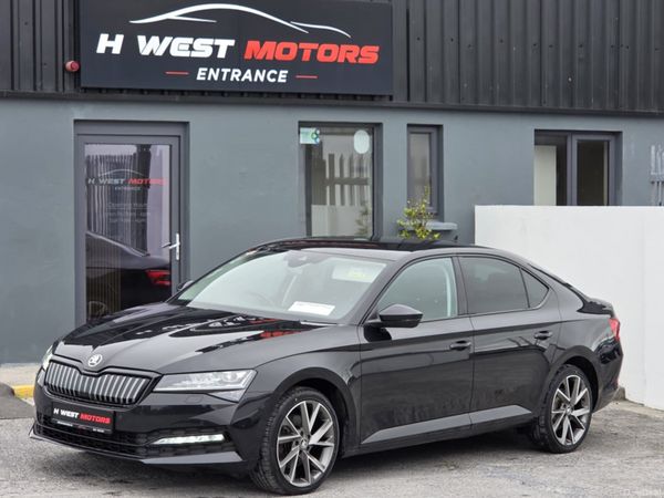 Skoda Superb Hatchback, Petrol Hybrid, 2020, Black