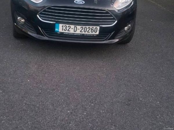 Ford Fiesta Hatchback, Petrol, 2013, Black