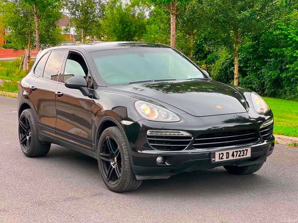 Porsche Cayenne SUV, Diesel, 2012, Black
