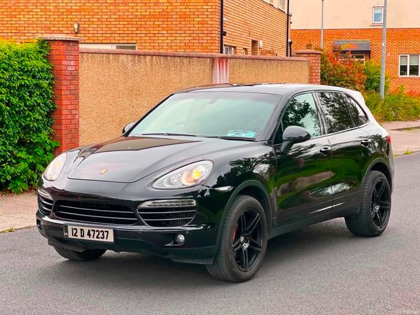 Porsche Cayenne SUV, Diesel, 2012, Black