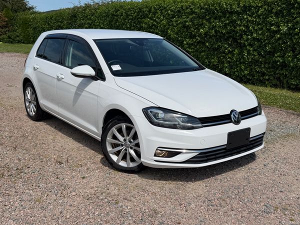 Volkswagen Golf Hatchback, Petrol, 2019, White
