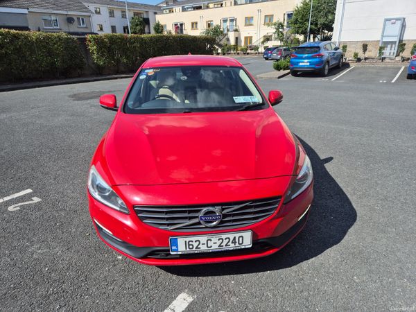 Volvo S60 Saloon, Diesel, 2016, Red