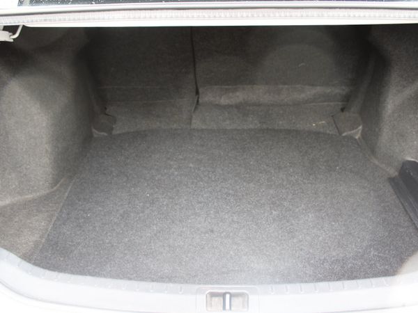 Vauxhall Insignia Hatchback, Diesel, 2011, Silver