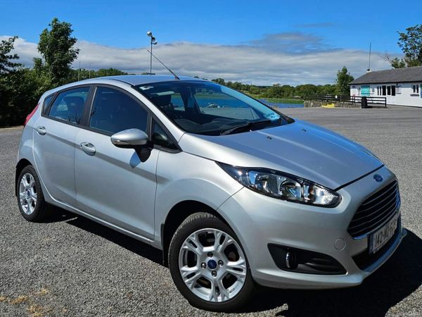 Ford Fiesta Hatchback, Diesel, 2014, Silver