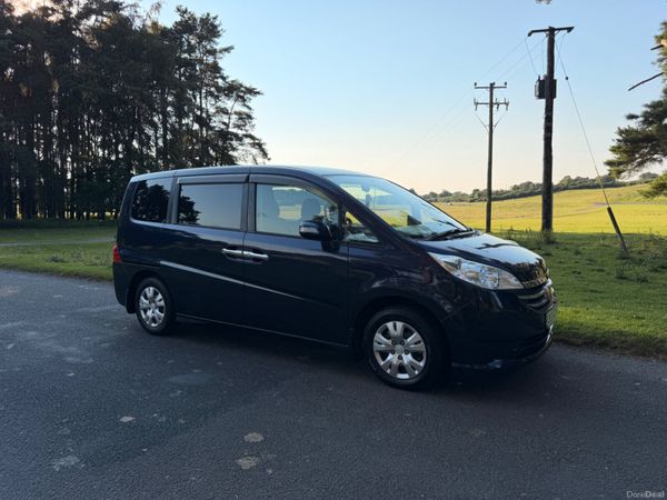 Honda Stepwagon MPV, Petrol, 2009, Blue