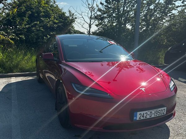 Tesla Model 3 Saloon, Electric, 2024, Red