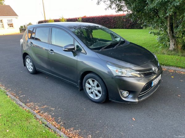 Toyota Verso MPV, Diesel, 2015, Grey