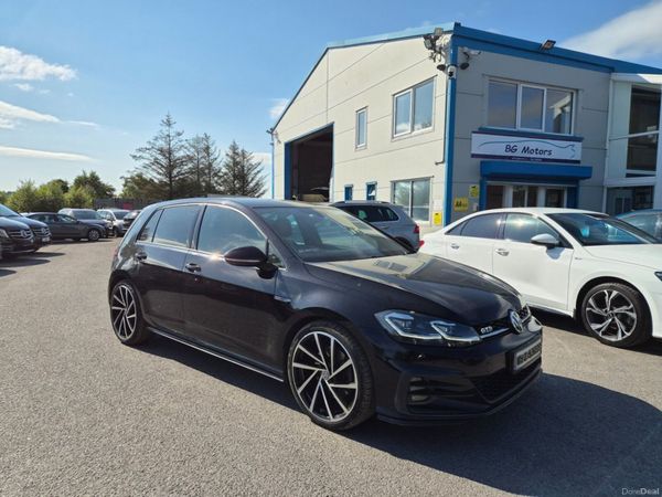 Volkswagen Golf Hatchback, Diesel, 2018, Black