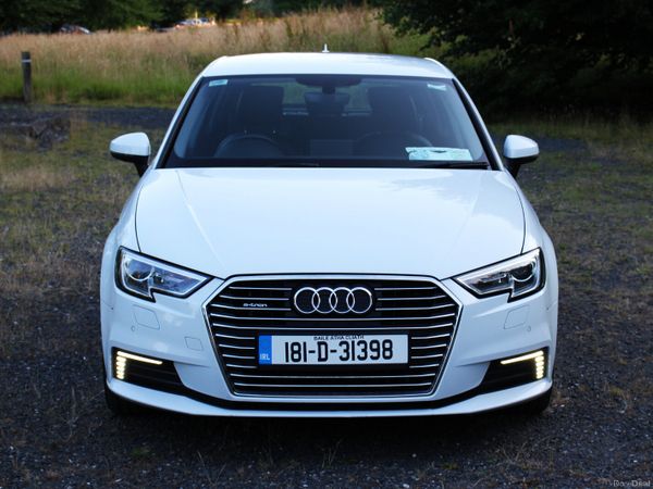 Audi A3 Hatchback, Petrol Plug-in Hybrid, 2018, White