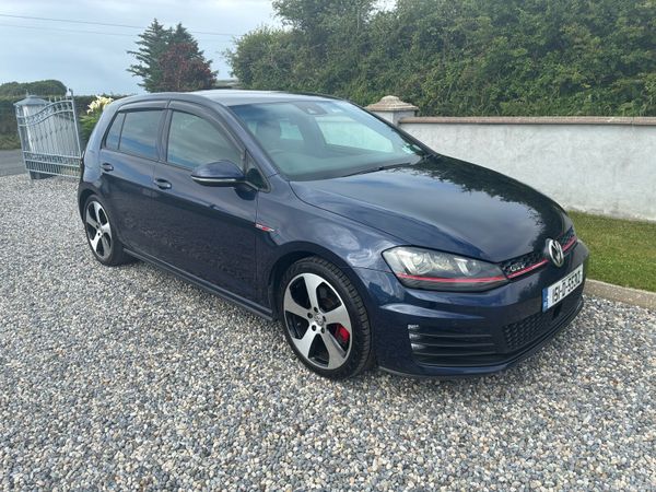 Volkswagen Golf Hatchback, Petrol, 2015, Navy
