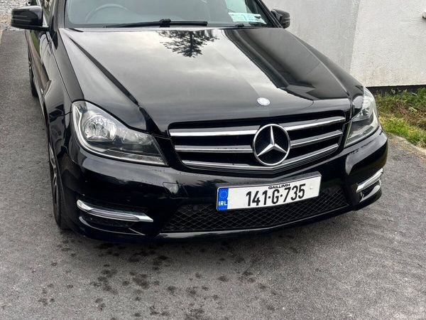Mercedes-Benz C-Class Saloon, Diesel, 2014, Black