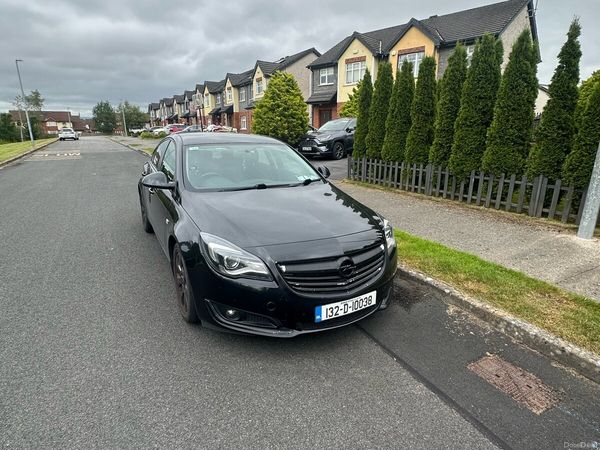 Opel Insignia Saloon, Diesel, 2013, Black