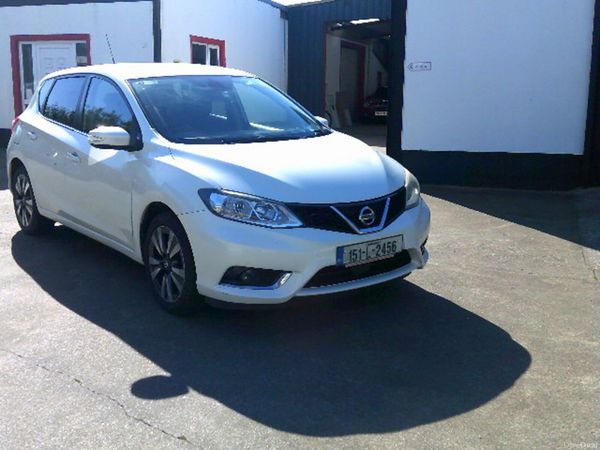 Nissan Pulsar Hatchback, Petrol, 2015, White