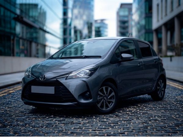 Toyota Vitz Hatchback, Petrol, 2015, Grey