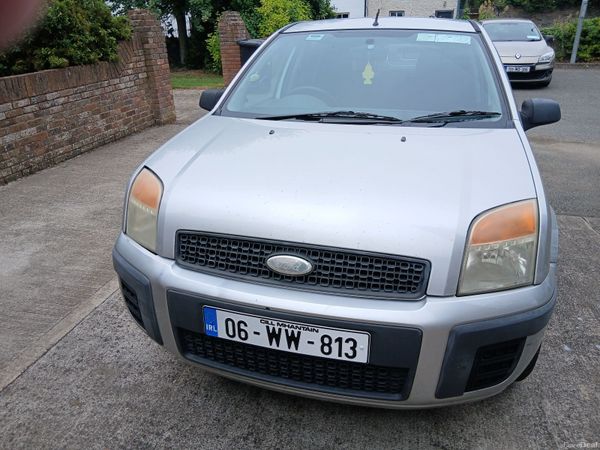 Ford Fusion Hatchback, Petrol, 2006, Silver