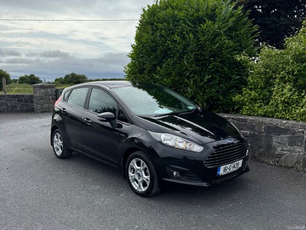 Ford Fiesta Hatchback, Petrol, 2016, Black