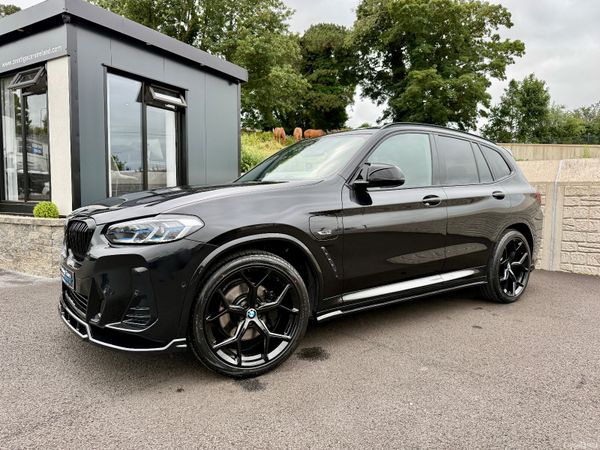 BMW X3 SUV, Petrol Hybrid, 2022, Black
