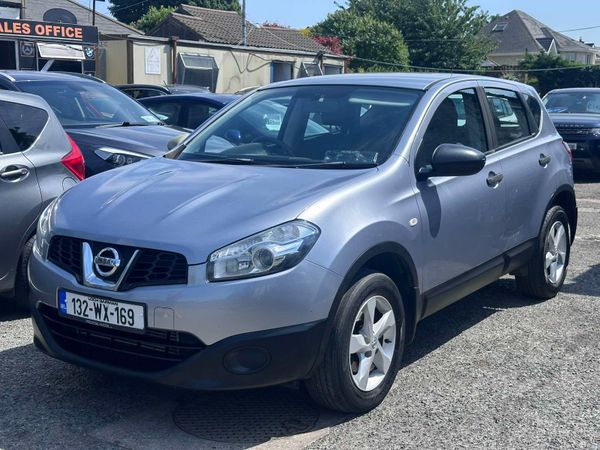 Nissan Qashqai Estate/Jeep, Diesel, 2013, Blue