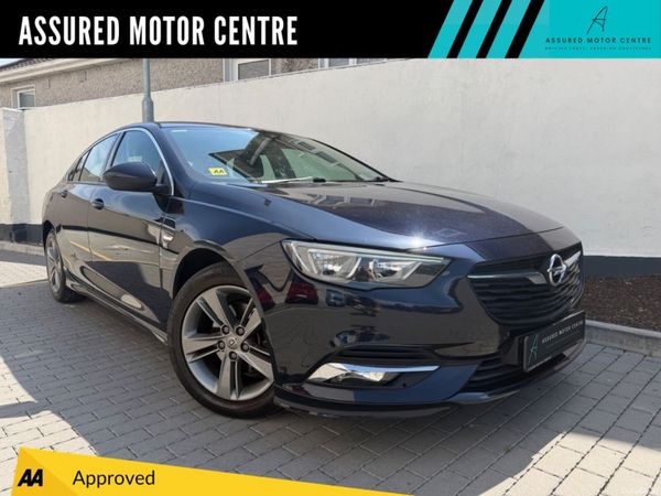 Opel Insignia Hatchback, Diesel, 2019, Blue