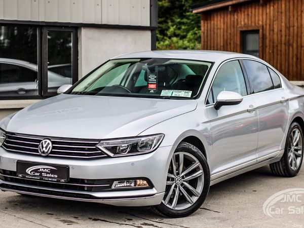 Volkswagen Passat Saloon, Diesel, 2016, Silver