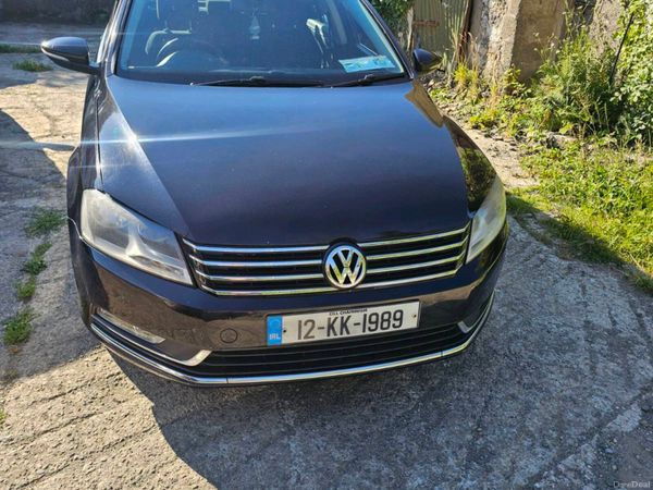 Volkswagen Passat Saloon, Diesel, 2012, Black