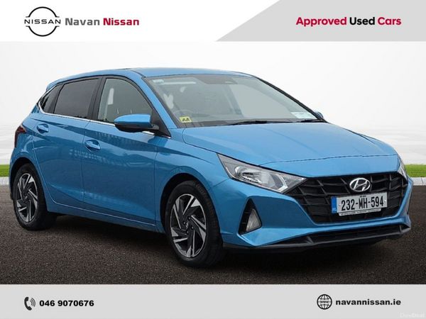 Hyundai i20 Hatchback, Petrol, 2023, Blue