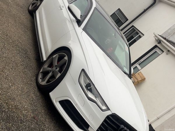 Audi A6 Saloon, Diesel, 2011, White