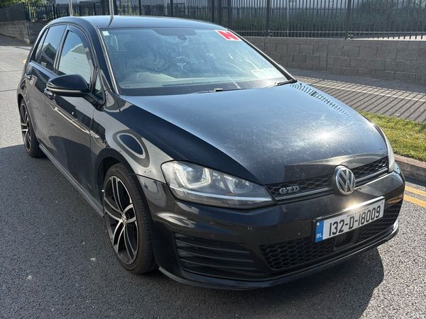 Volkswagen Golf Hatchback, Diesel, 2013, Black