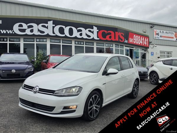 Volkswagen Golf Hatchback, Petrol, 2015, White