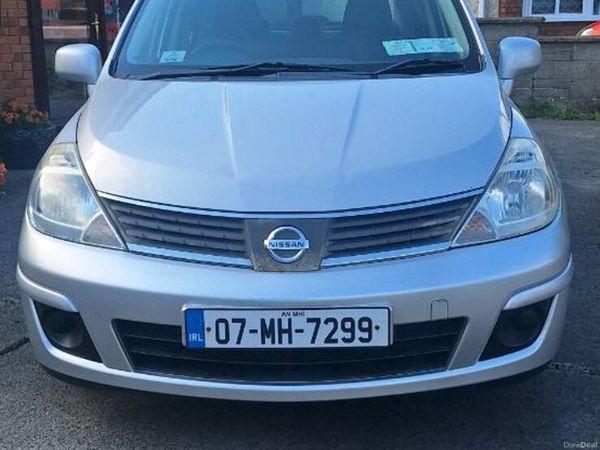 Nissan Tiida Saloon, Petrol, 2007, Silver