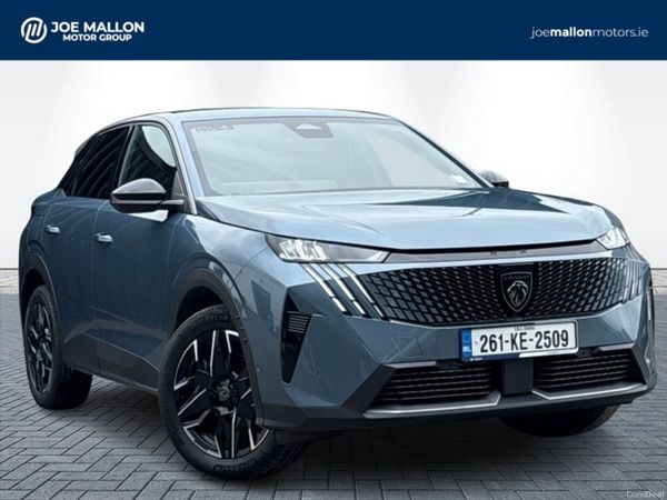 Peugeot 3008 MPV, Petrol, 2026, Blue