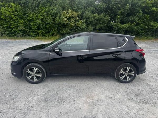 Nissan Pulsar Hatchback, Petrol, 2015, Black