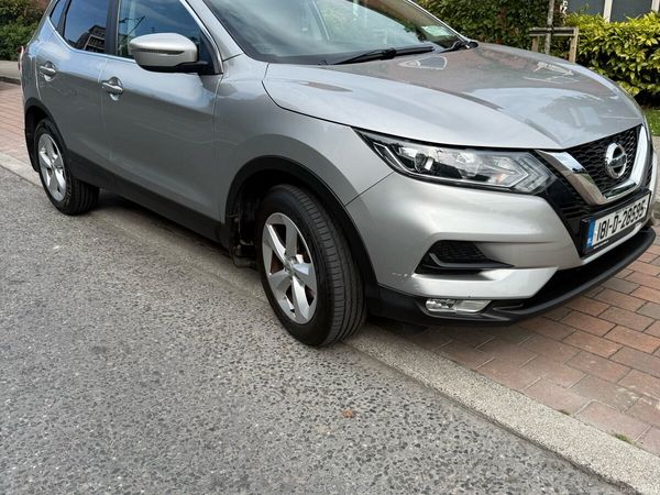 Nissan Qashqai MPV, Petrol, 2018, Grey