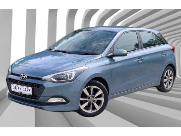 Hyundai i20 Hatchback, Petrol, 2018, Blue