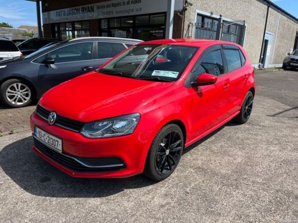 Volkswagen Polo Hatchback, Petrol, 2016, Red