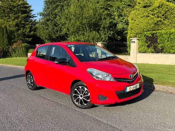 Toyota Yaris Hatchback, Petrol, 2012, Red