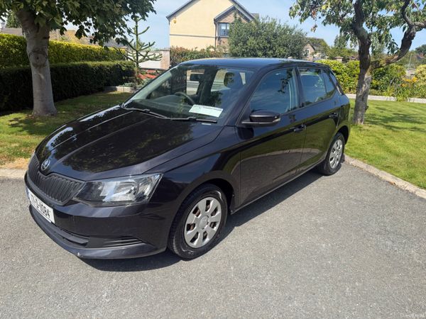Skoda Fabia Hatchback, Petrol, 2017, Black