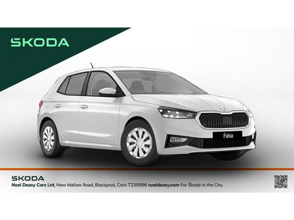 Skoda Fabia Hatchback, Petrol, 2027, White