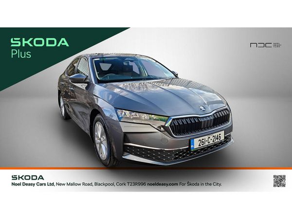 Skoda Octavia Hatchback, Unknown, 2026, Grey