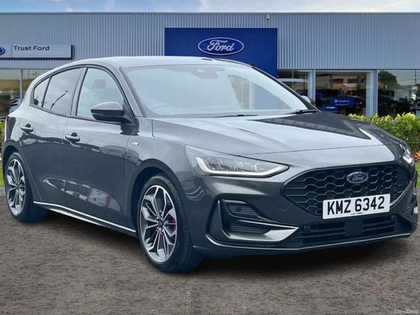 Ford Focus Hatchback, Petrol, 2026, Grey