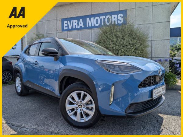 Toyota Yaris Cross SUV, Petrol Hybrid, 2020, Blue